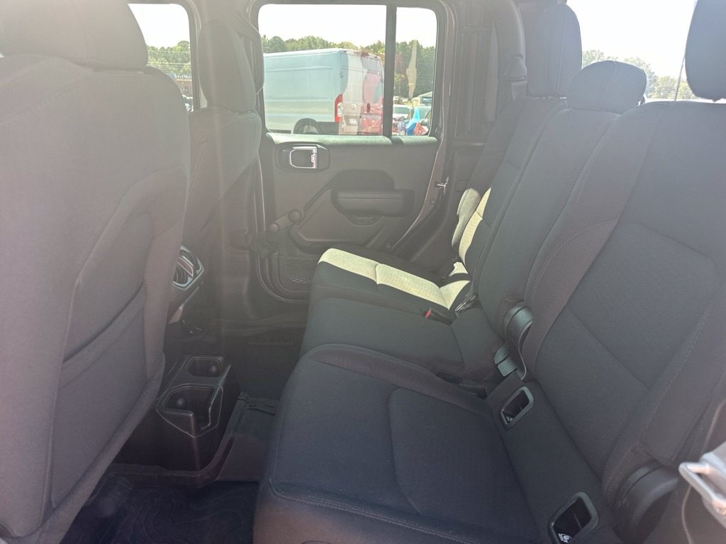2023 Jeep Gladiator Sport - Photo 27