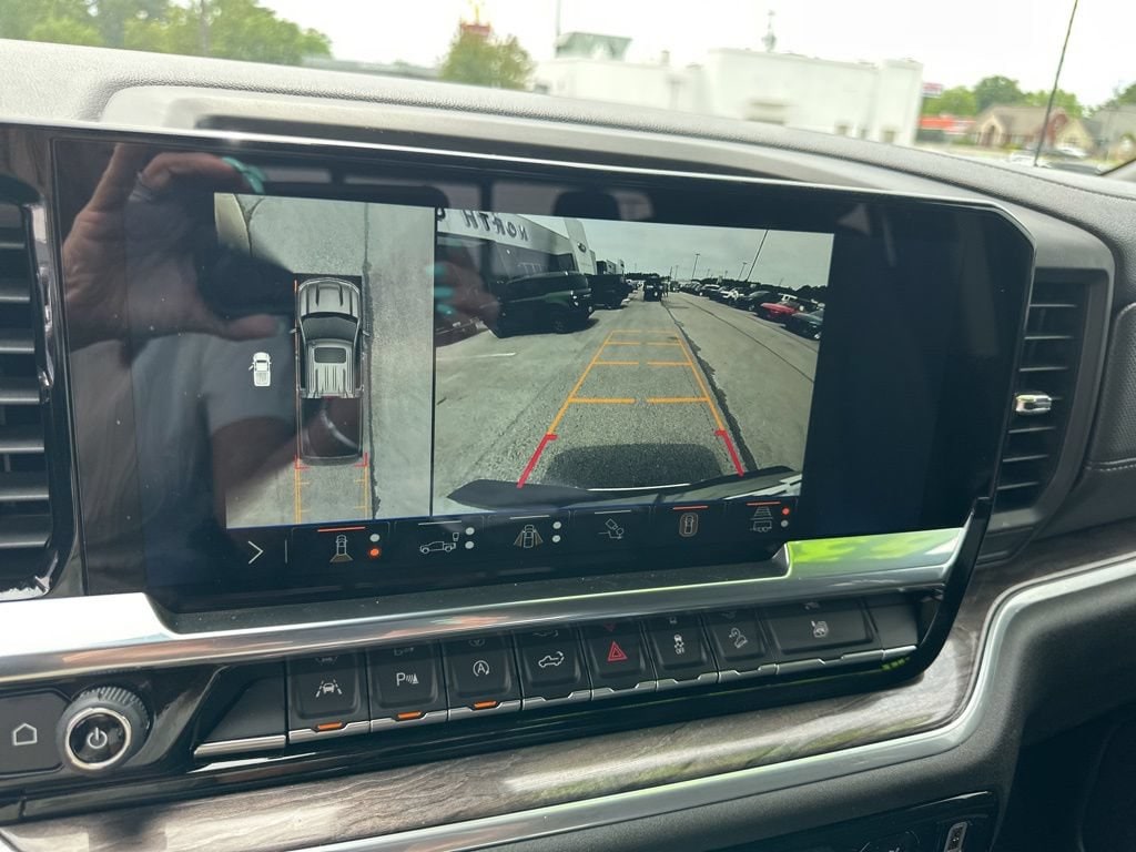 2026 Chevrolet Silverado 1500 LTZ - Photo 20