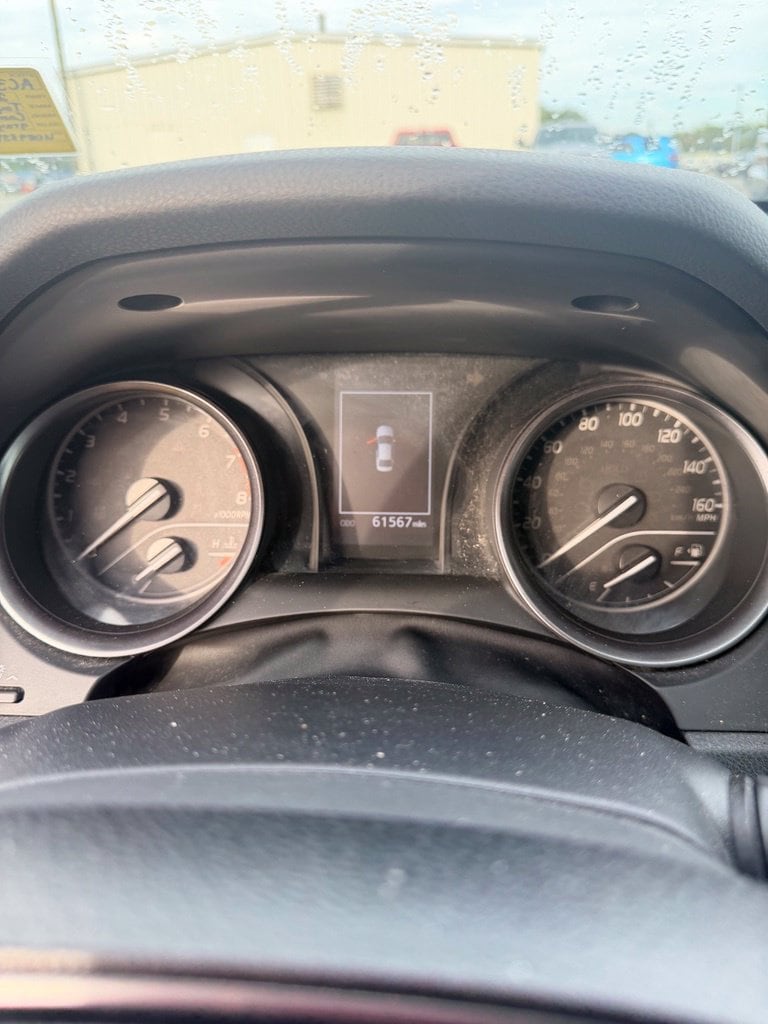 2023 Toyota Camry SE - Photo 12