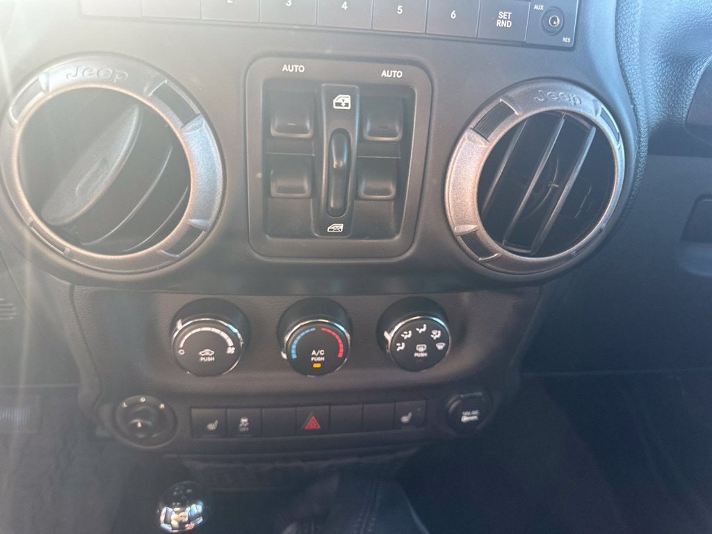 2017 Jeep Wrangler Unlimited Sport S - Photo 20