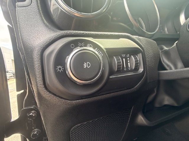 2022 Jeep Wrangler Unlimited Rubicon 392 - Photo 19