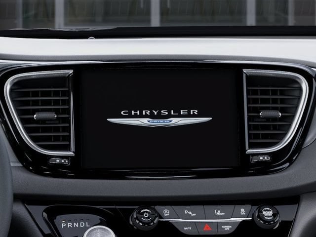 2026 Chrysler Voyager LX - Photo 24