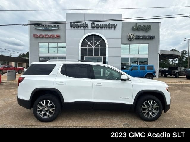 2023 GMC Acadia