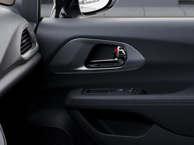 2026 Chrysler Voyager LX - Photo 33