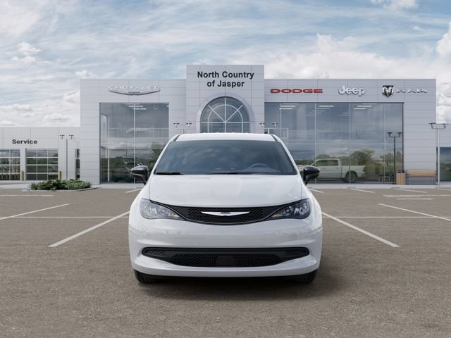 2026 Chrysler Voyager LX - Photo 9