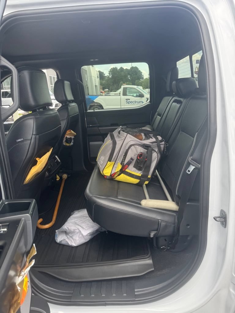 2025 Ford F-150 Lariat - Photo 15