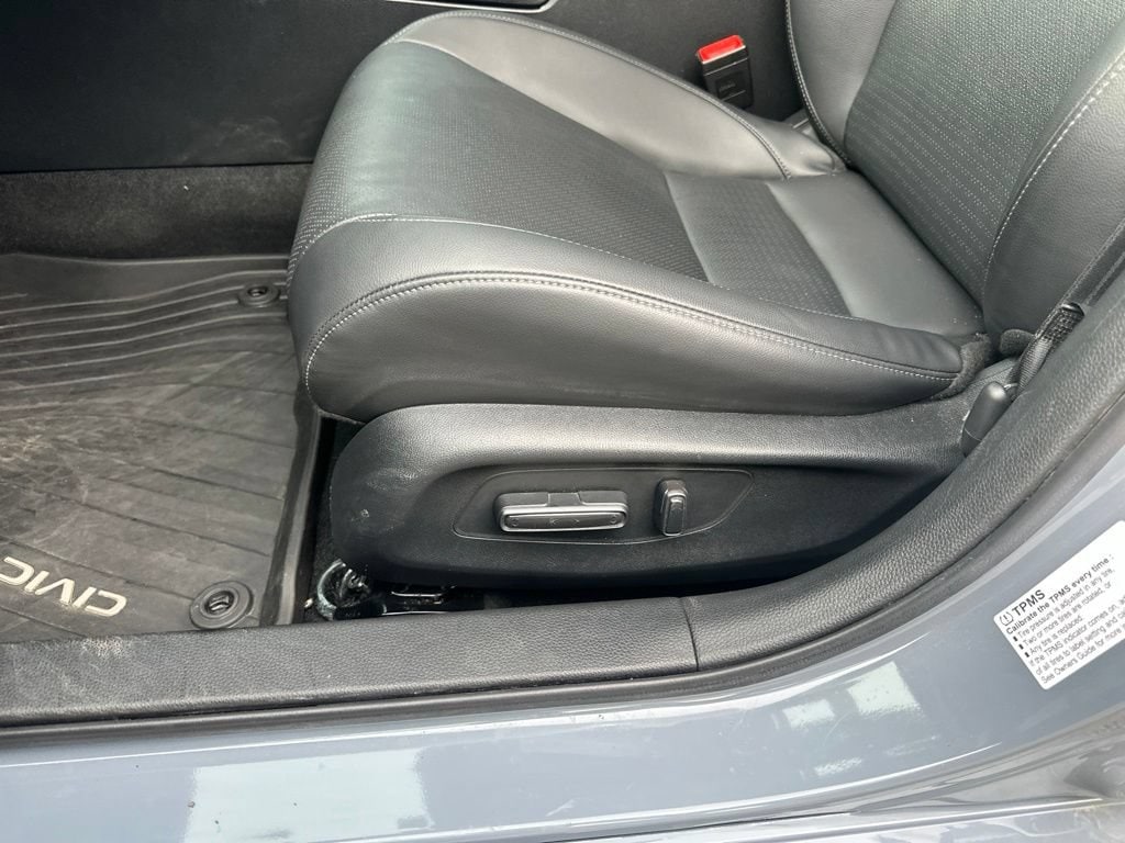 2024 Honda Civic Touring - Photo 9