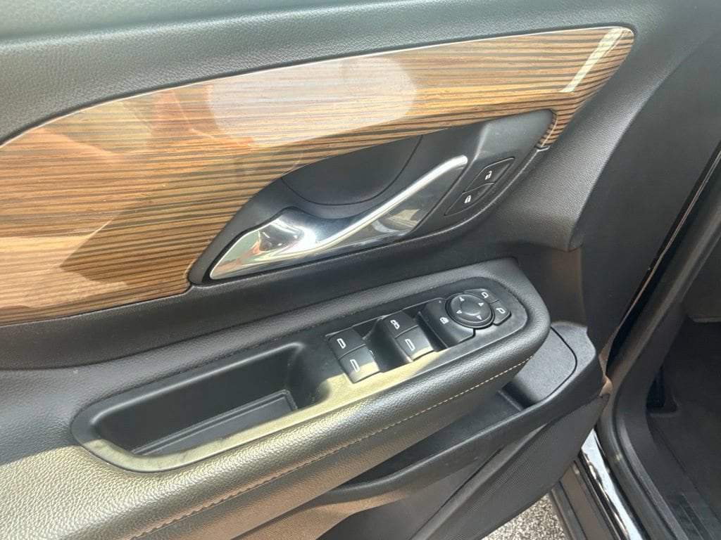 2021 GMC Terrain SLE - Photo 11