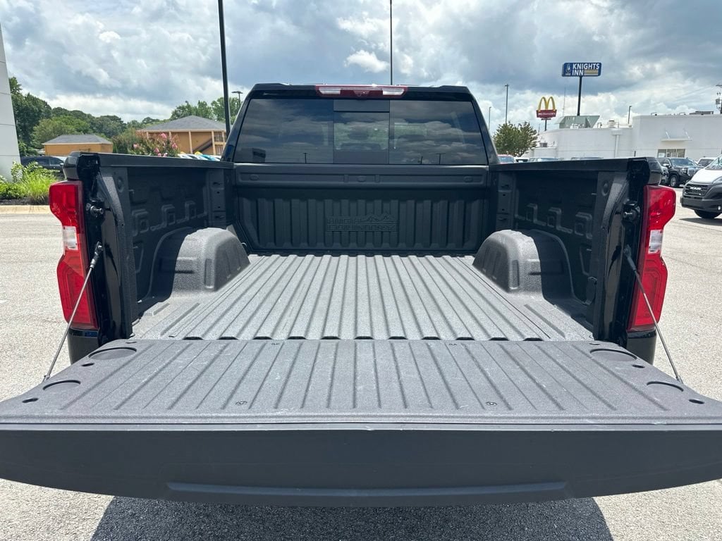 2024 Chevrolet Silverado 1500 High Country - Photo 8