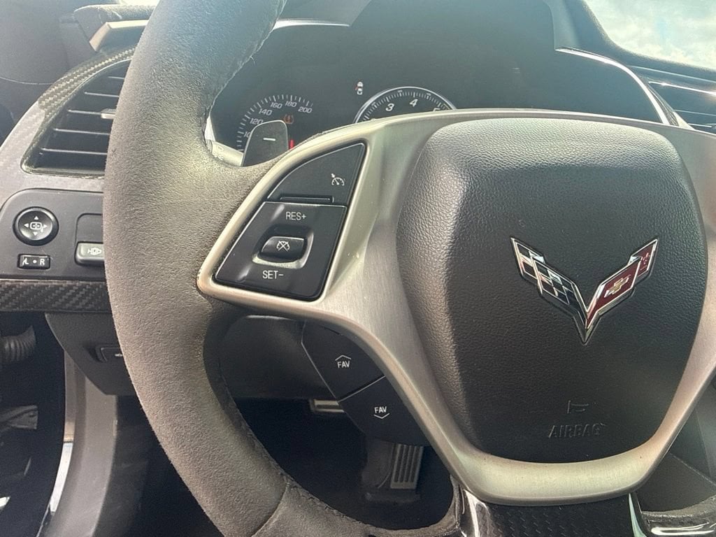 2017 Chevrolet Corvette 3LT - Photo 16