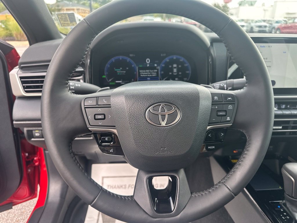 2026 Toyota Camry XSE - Photo 13