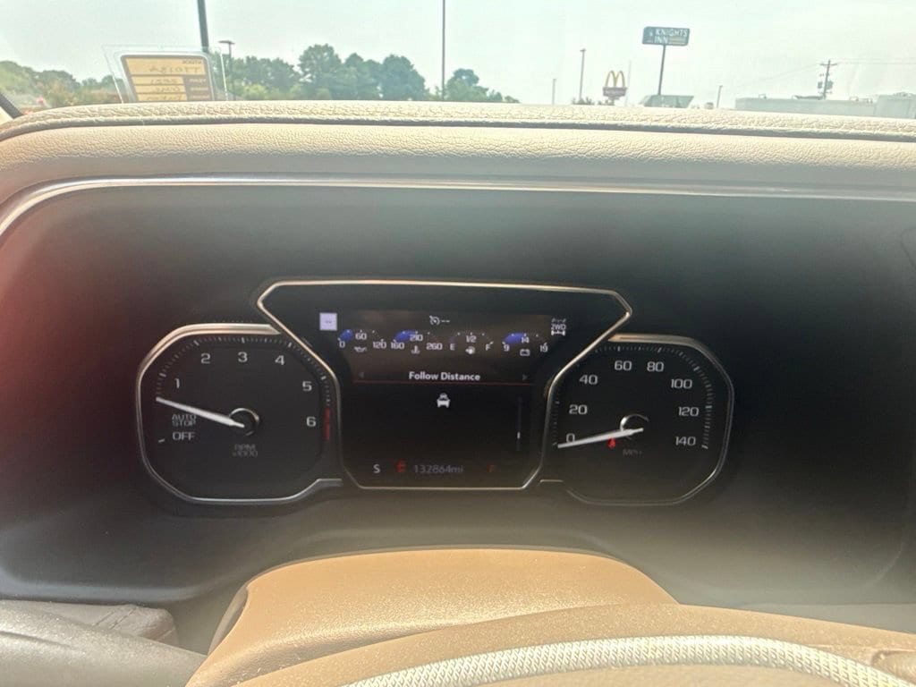 2021 GMC Yukon Denali - Photo 26