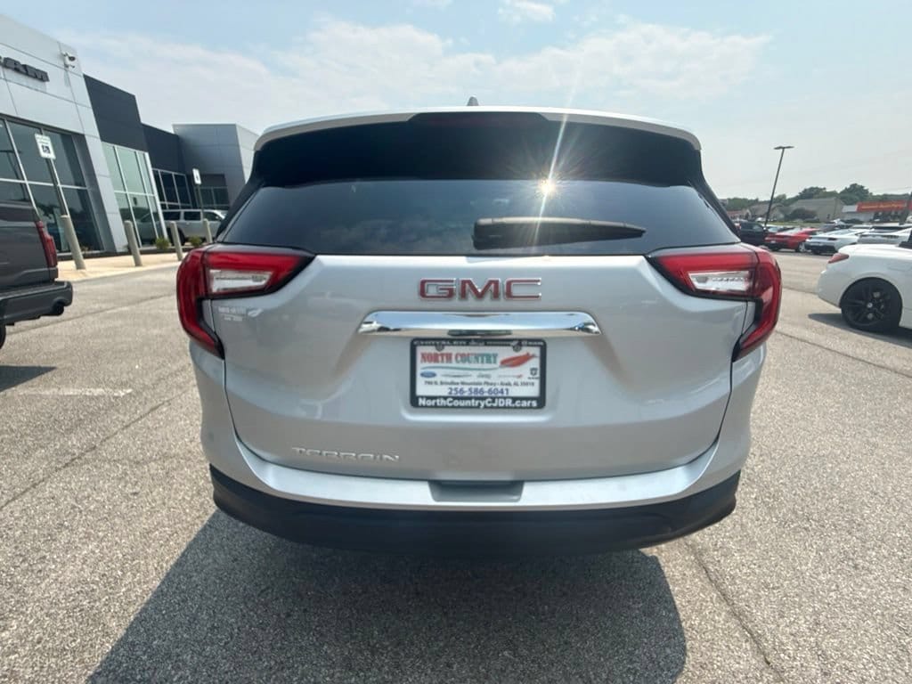 2022 GMC Terrain SLE - Photo 7