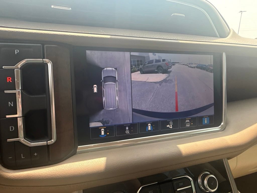 2021 GMC Yukon Denali - Photo 28