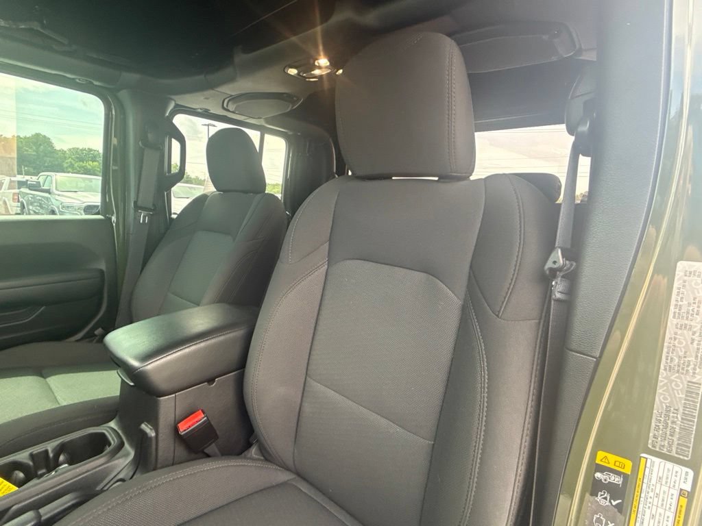 2023 Jeep Gladiator Sport S - Photo 12