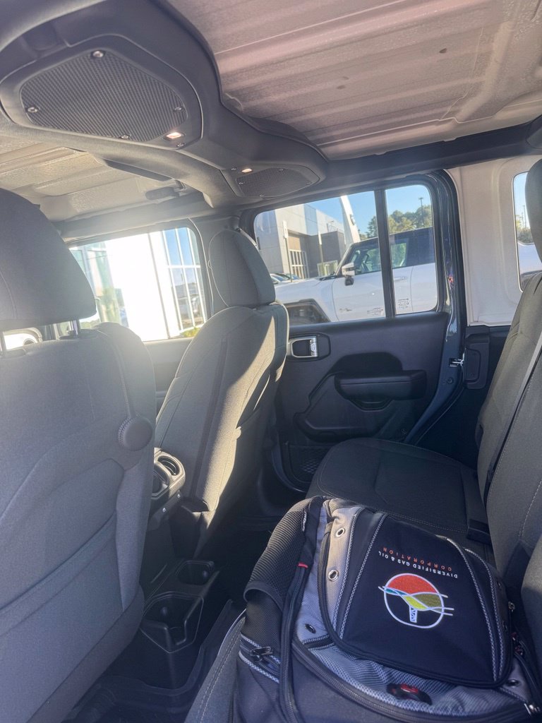 2024 Jeep Wrangler 4-Door Willys - Photo 13