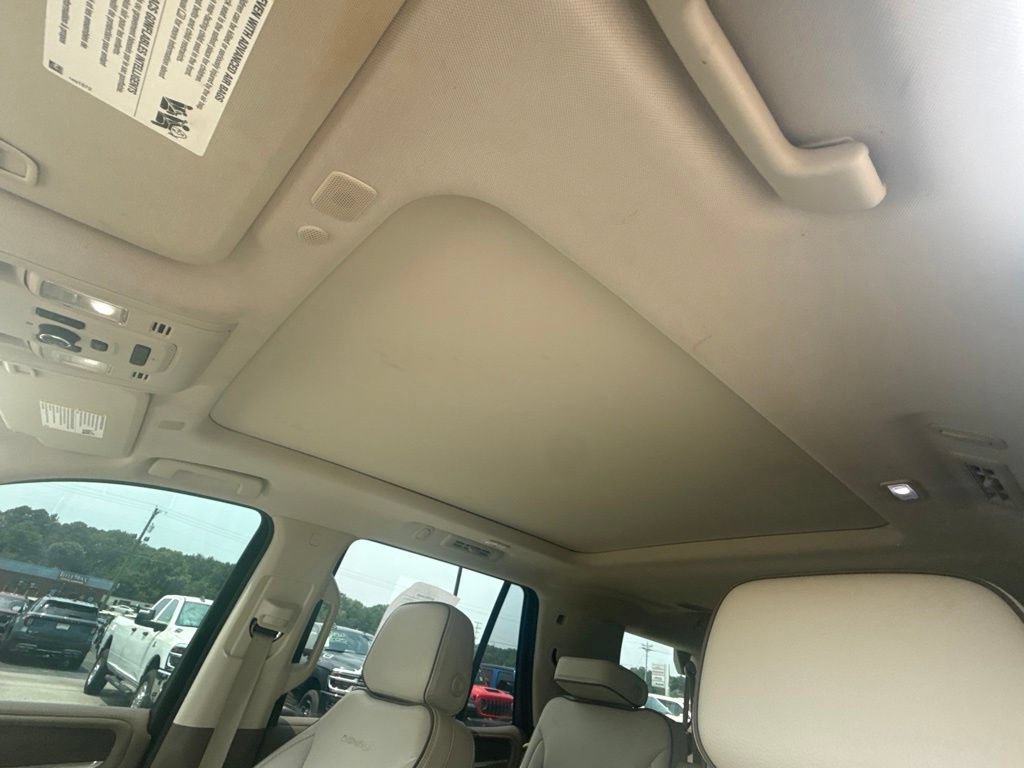 2021 GMC Yukon Denali - Photo 22