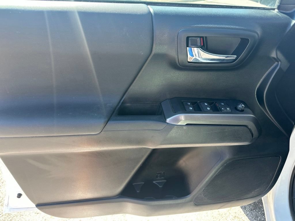 2022 Toyota Tacoma TRD Sport - Photo 19