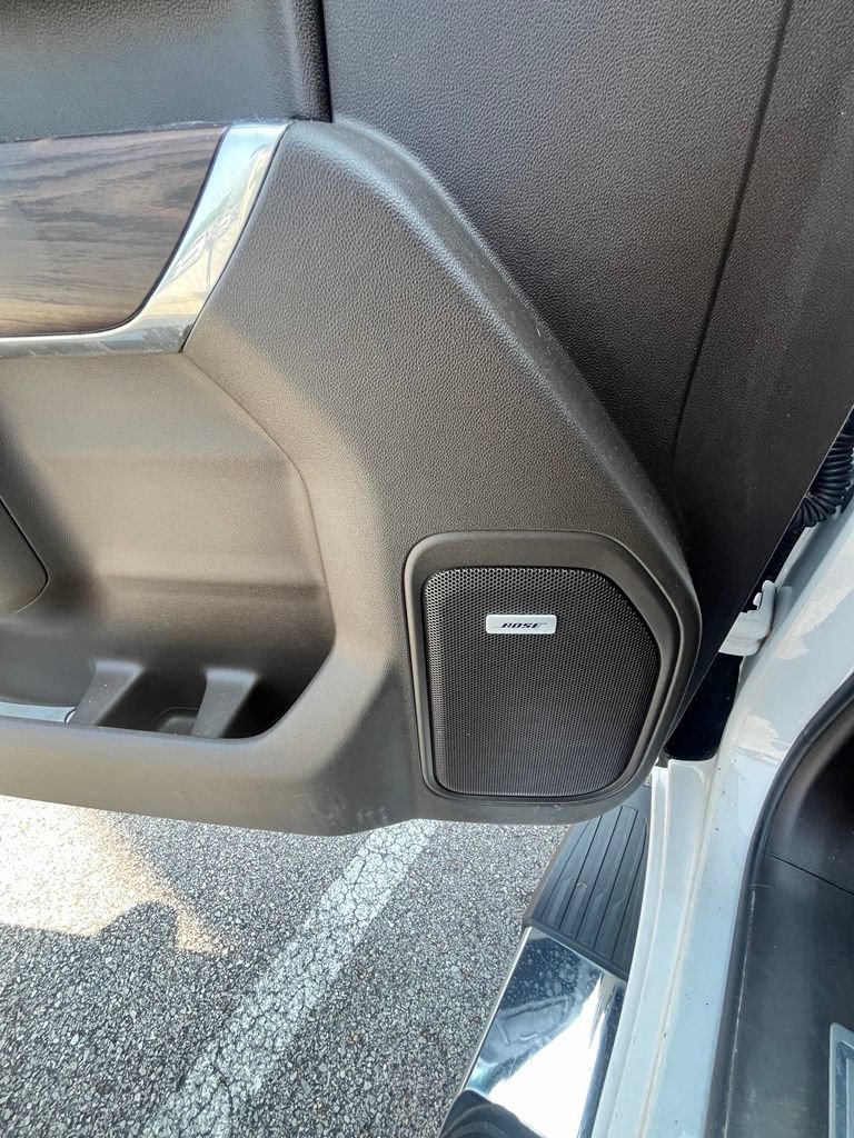 2019 GMC Sierra 1500 SLT - Photo 4