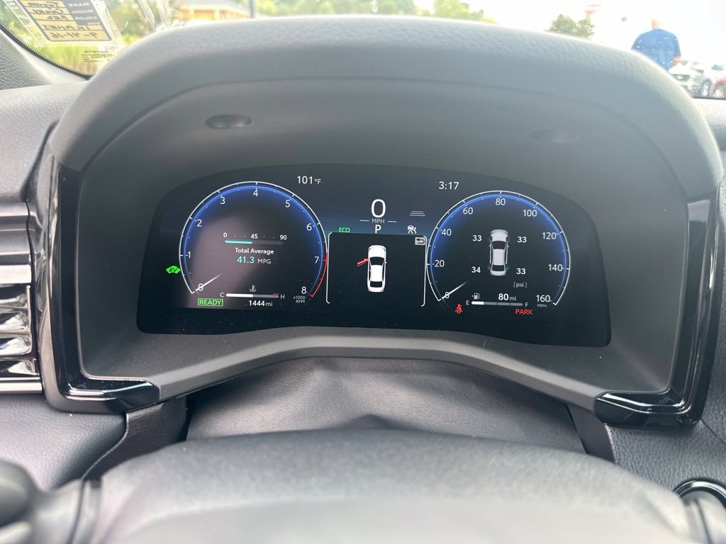 2026 Toyota Camry XSE - Photo 16