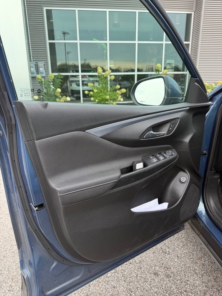2025 Buick Envista Preferred - Photo 9