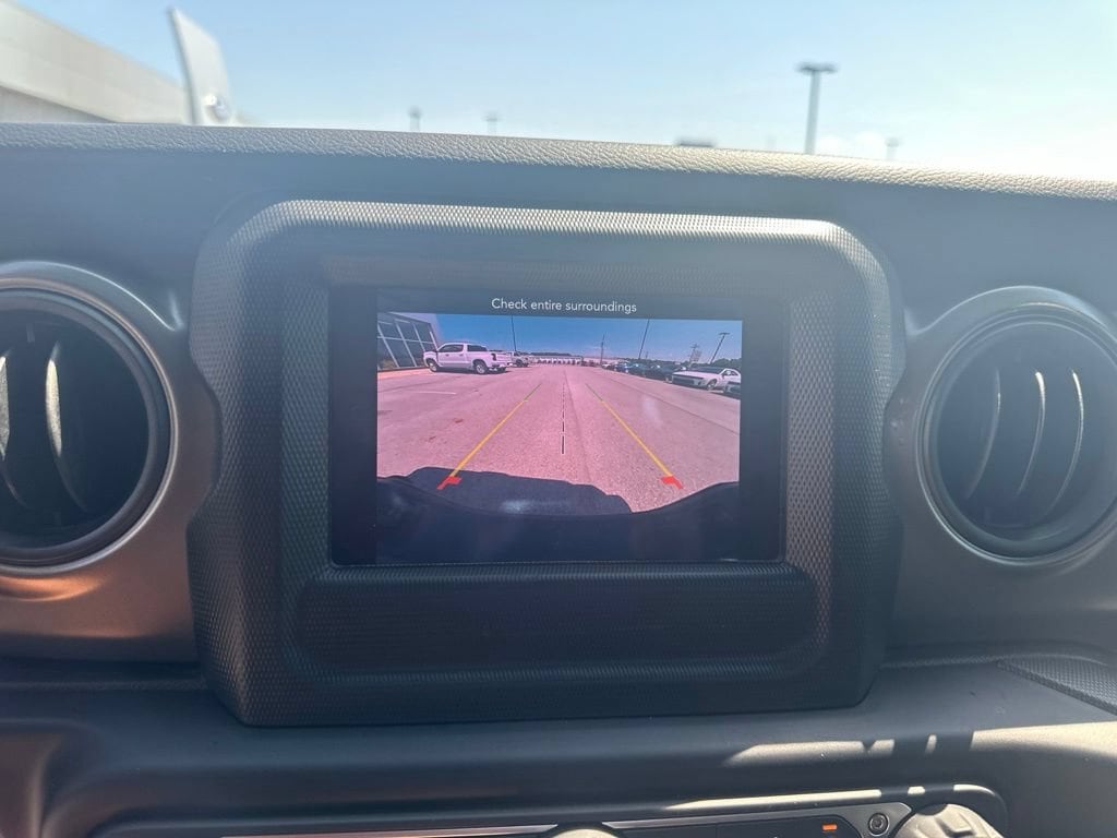2023 Jeep Gladiator Sport - Photo 16