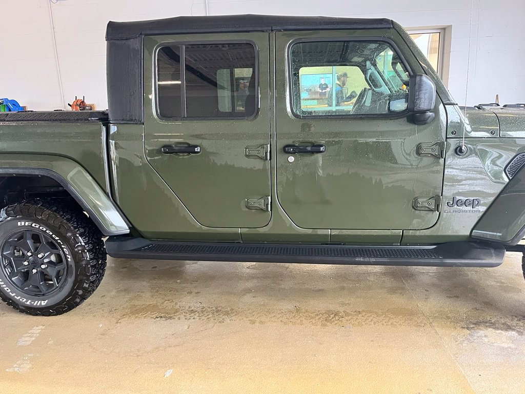 2022 Jeep Gladiator WILLYS - Photo 19