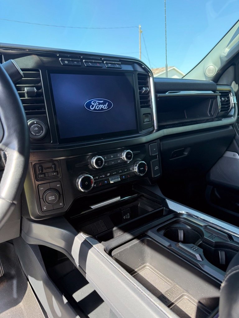 2024 Ford F-350 Super Duty Lariat - Photo 18