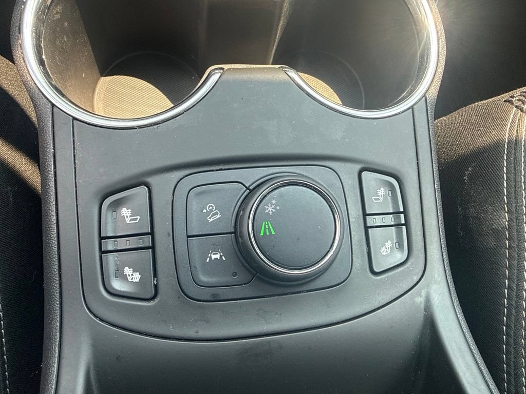 2022 GMC Terrain SLE - Photo 23