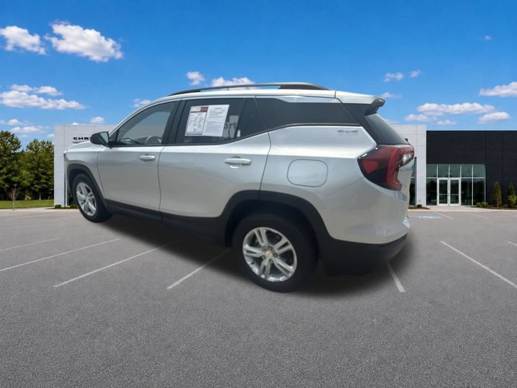 2022 GMC Terrain SLE - Photo 8