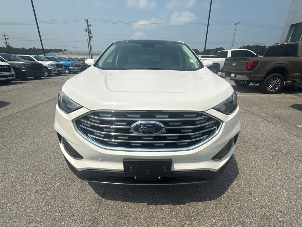 2024 Ford Edge Titanium - Photo 3