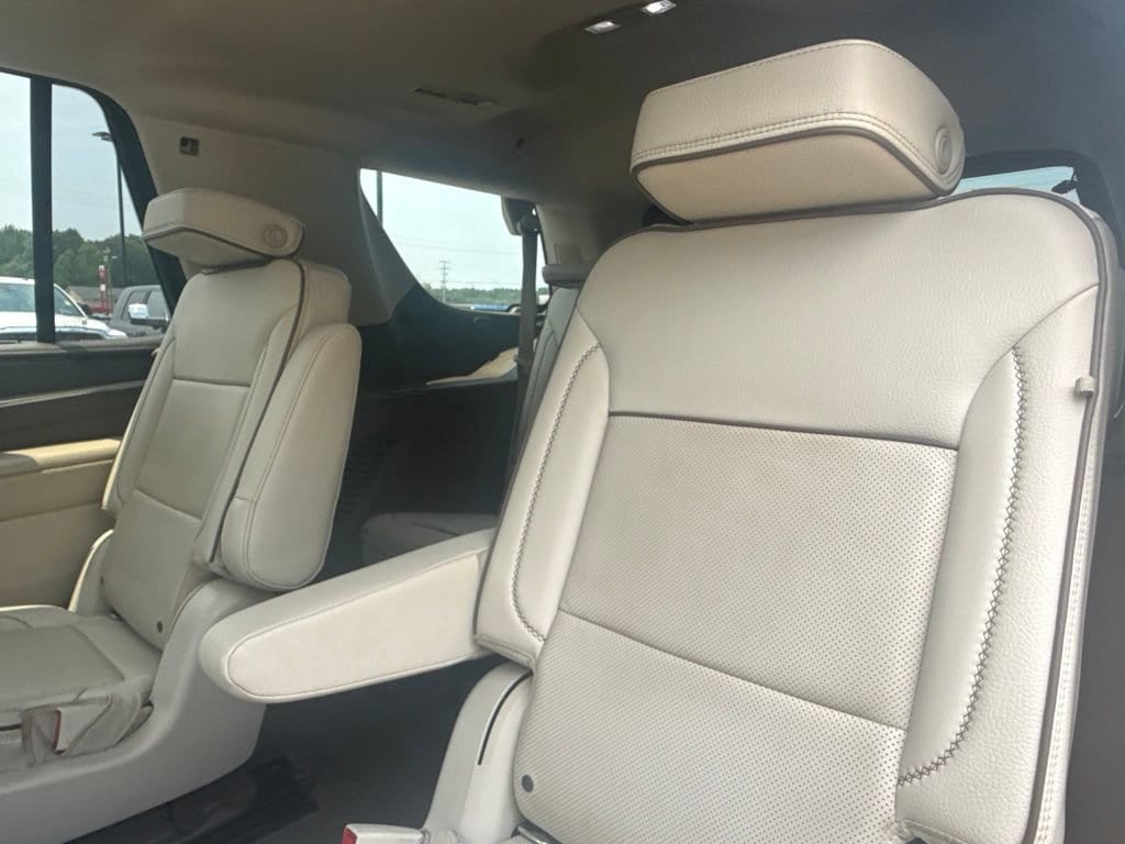 2021 GMC Yukon Denali - Photo 35