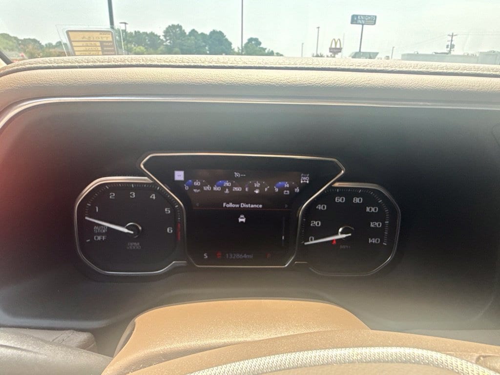 2021 GMC Yukon Denali - Photo 21