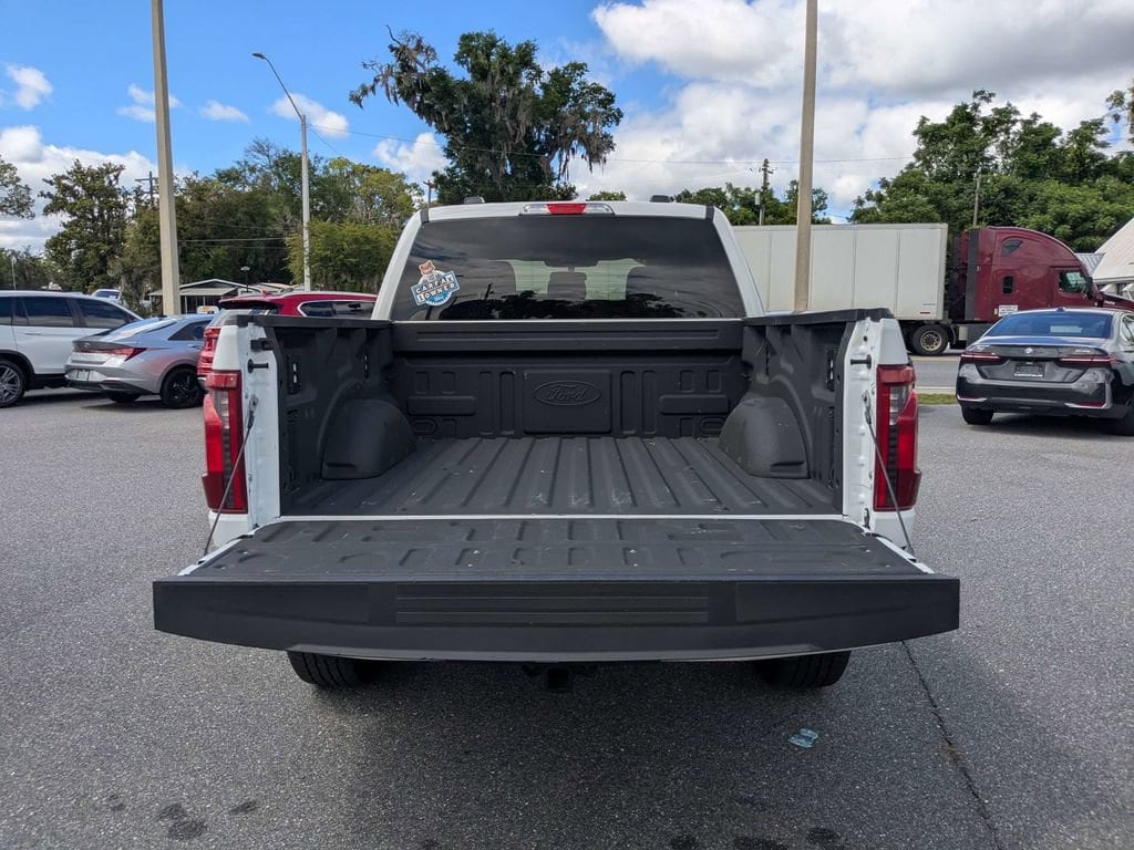 2025 Ford F-150 STX - Photo 11