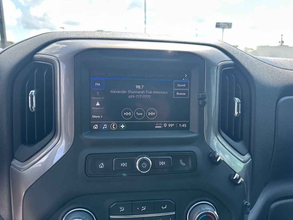2023 Chevrolet Silverado 1500 Custom - Photo 19