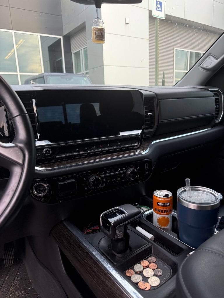 2024 Chevrolet Silverado 1500 LT - Photo 11