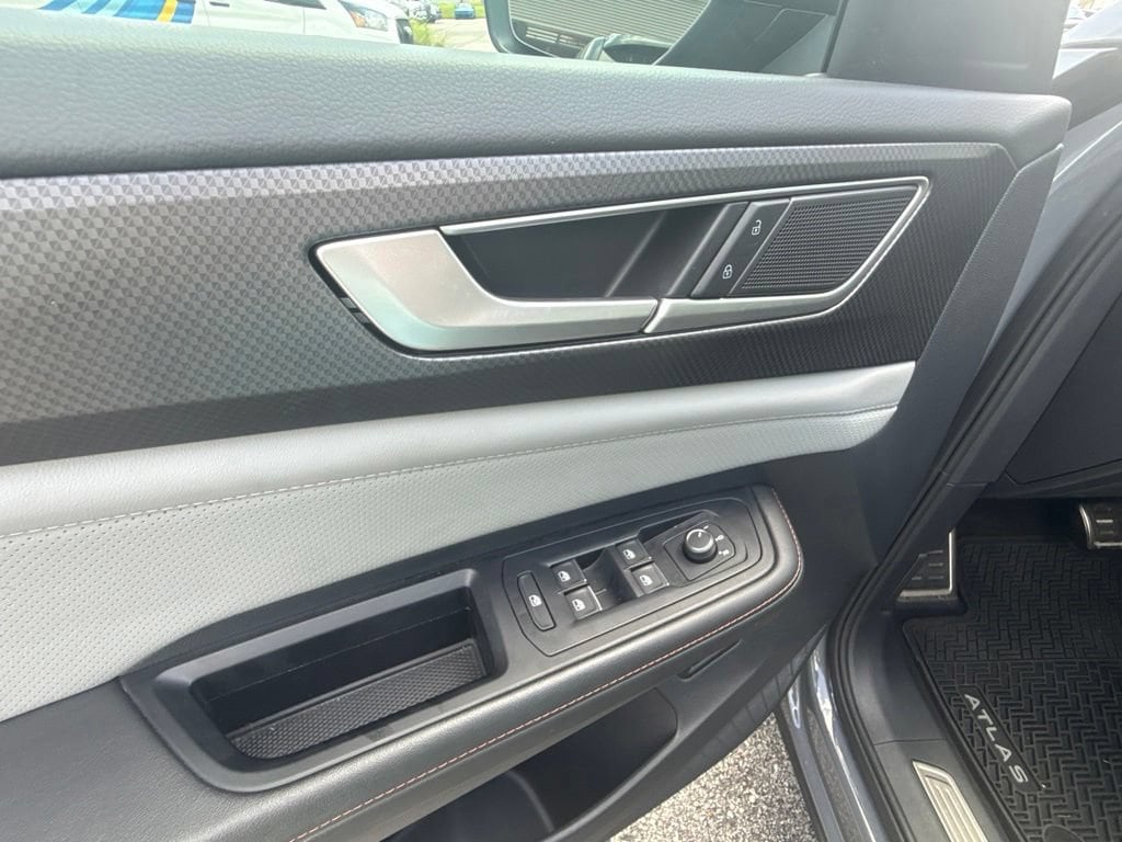 2025 Volkswagen Atlas Atlas Peak Edition - Photo 15