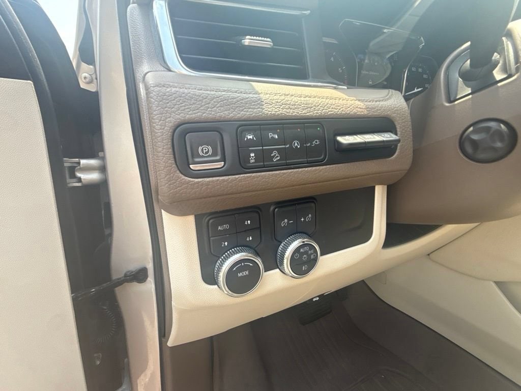 2021 GMC Yukon Denali - Photo 20