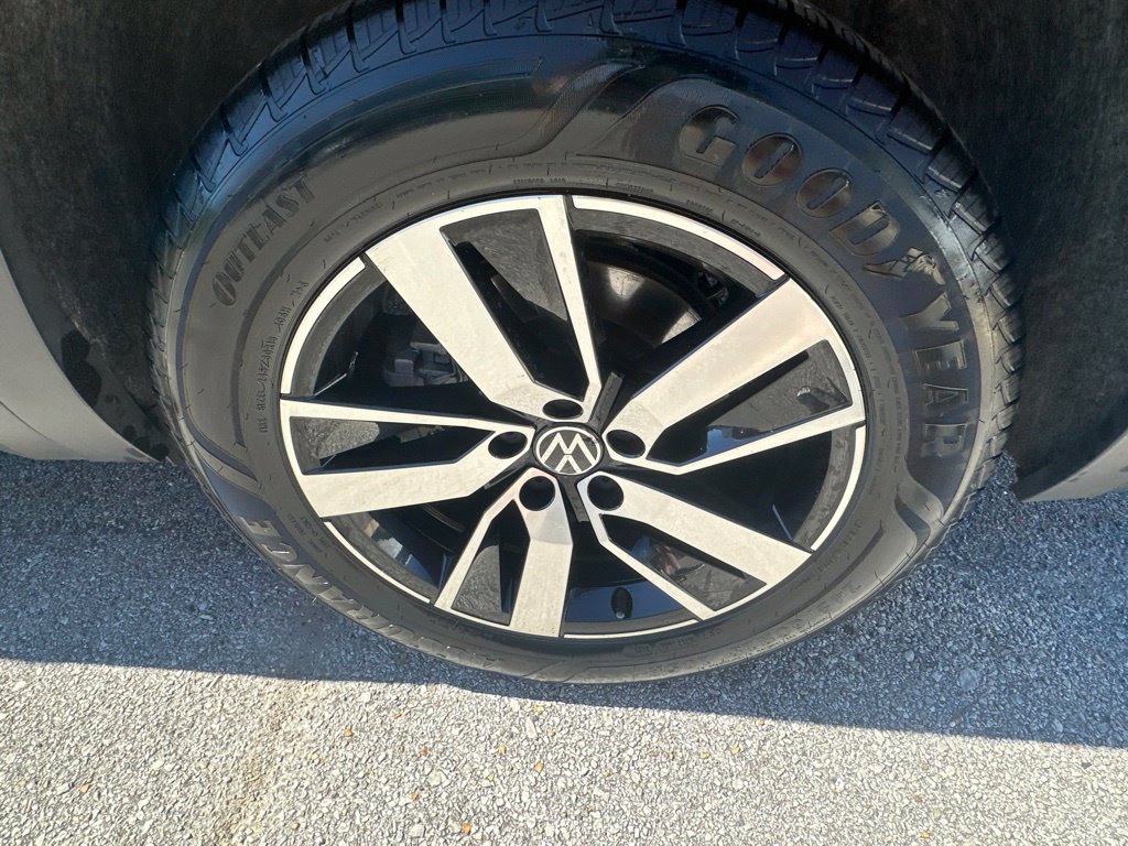 2023 Volkswagen Atlas SE - Photo 11