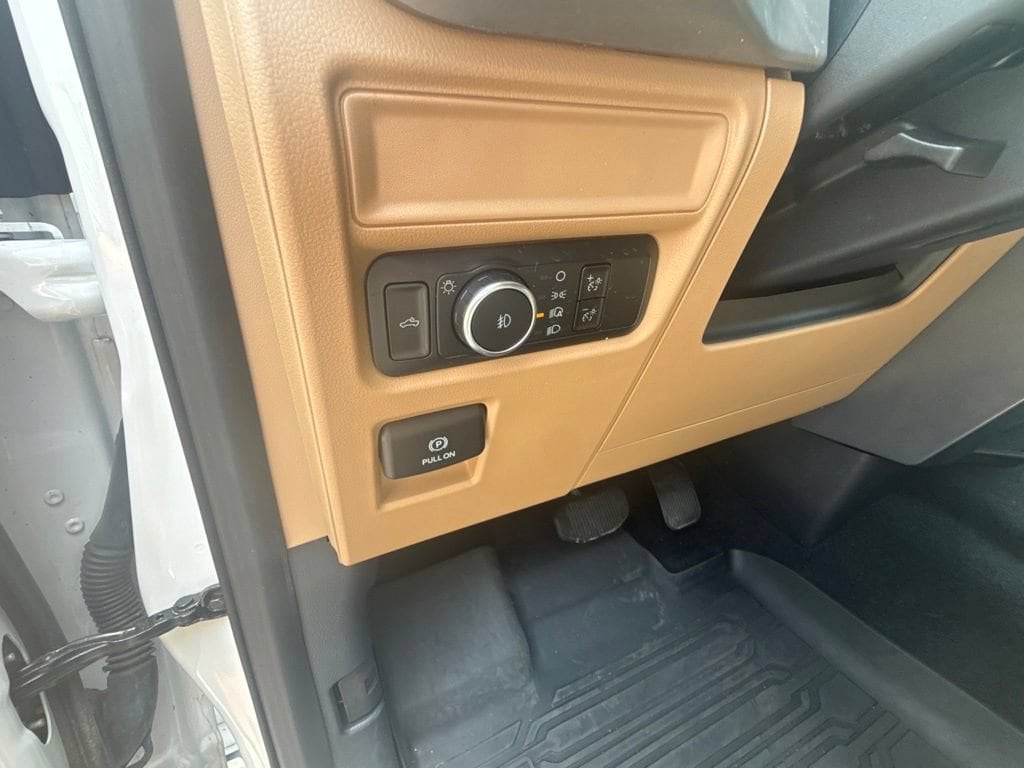 2023 Ford F-150 XLT - Photo 24