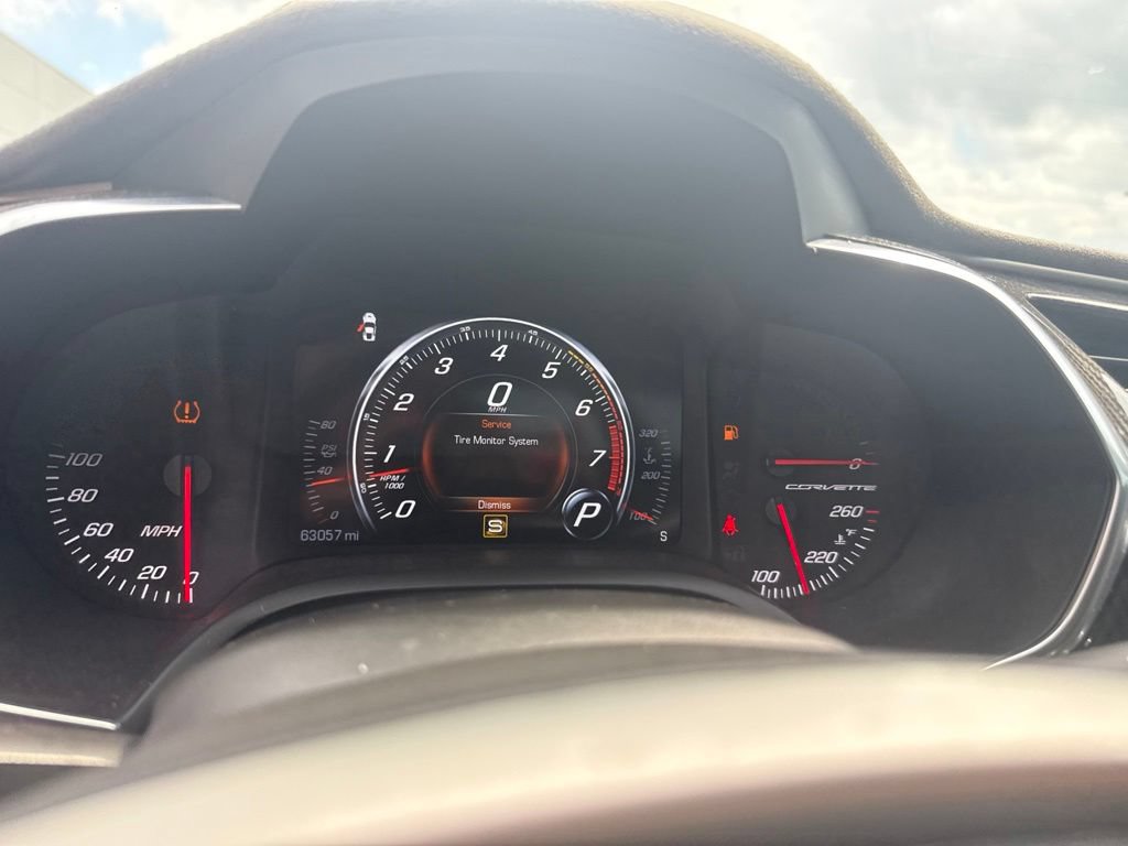 2017 Chevrolet Corvette 3LT - Photo 18