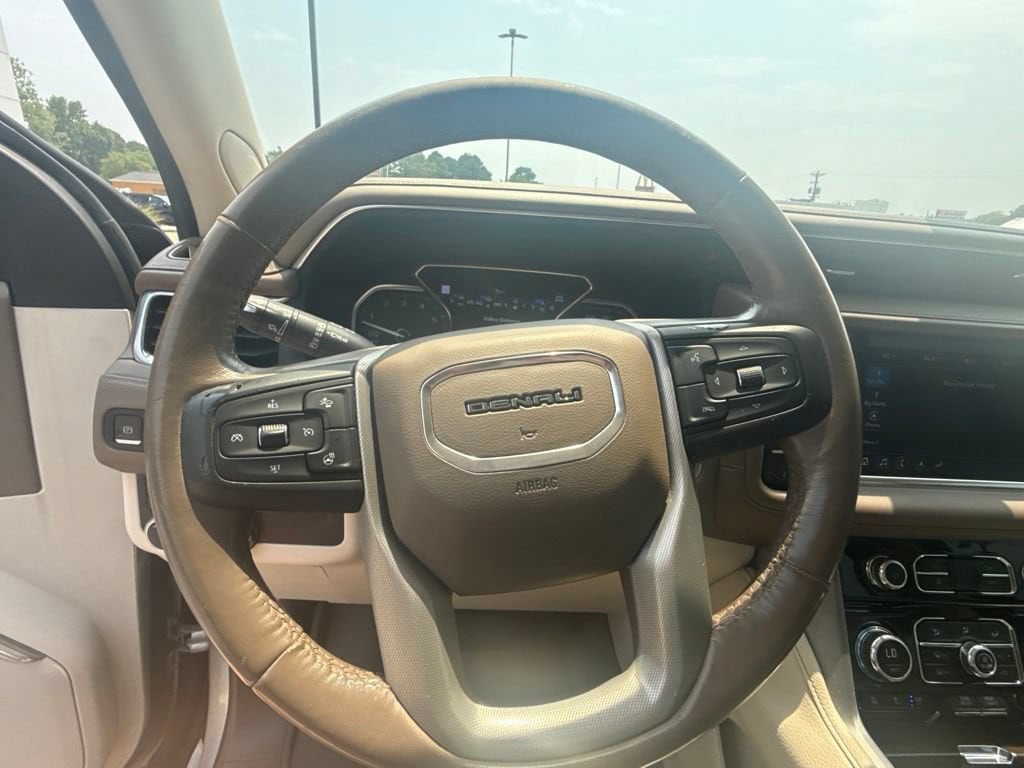 2021 GMC Yukon Denali - Photo 23