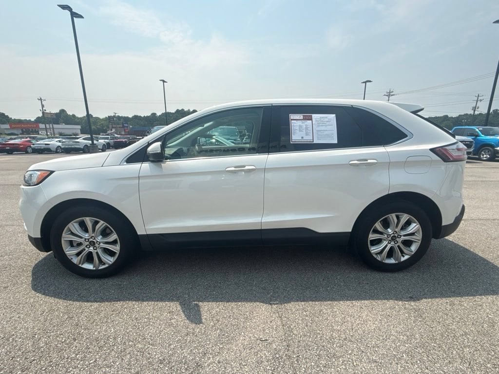 2024 Ford Edge Titanium - Photo 5