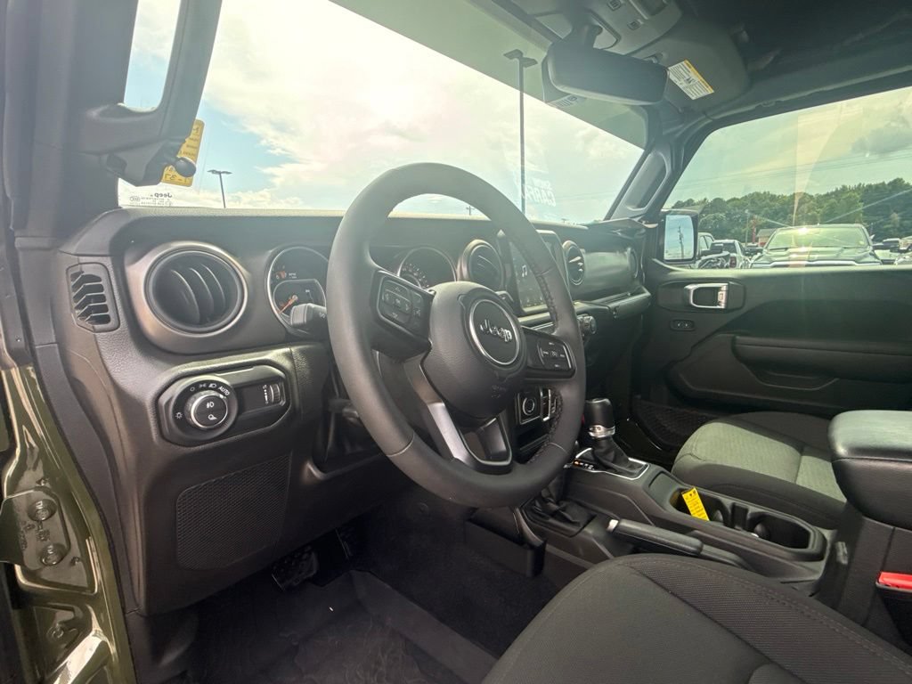 2023 Jeep Gladiator Sport S - Photo 13