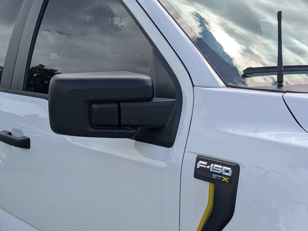 2025 Ford F-150 STX - Photo 10