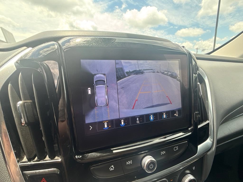 2021 Chevrolet Traverse Premier - Photo 22
