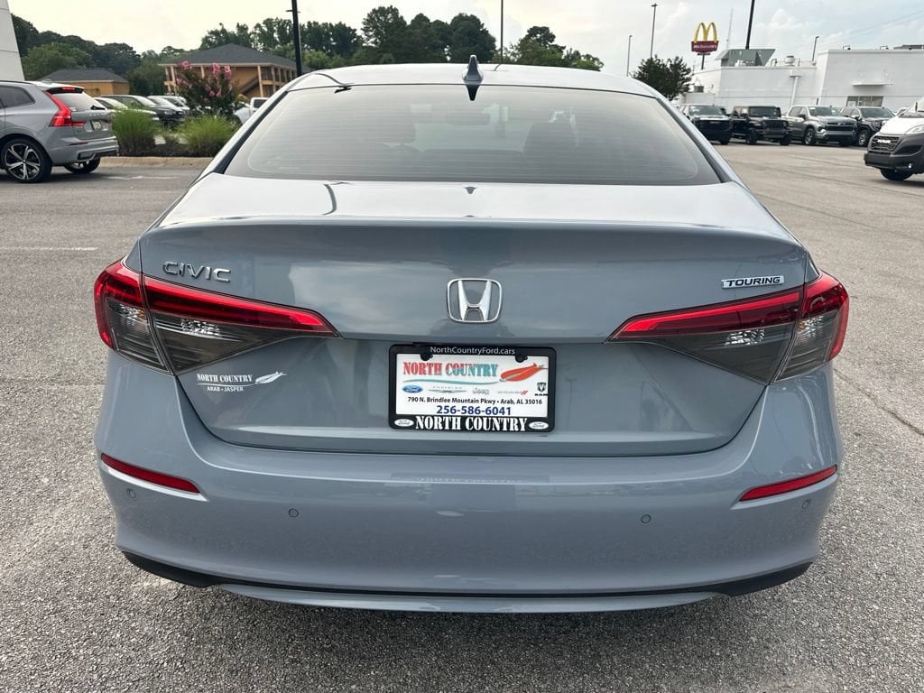 2024 Honda Civic Touring - Photo 6