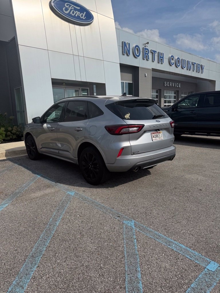 2024 Ford Escape ST-Line Elite - Photo 8