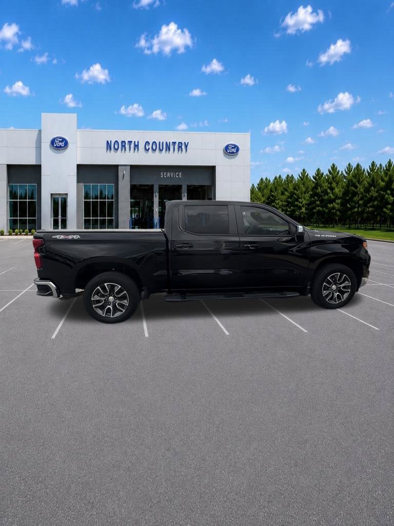 2022 Chevrolet Silverado 1500 LT - Photo 7