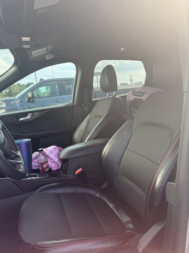 2024 Ford Escape ST-Line Elite - Photo 13